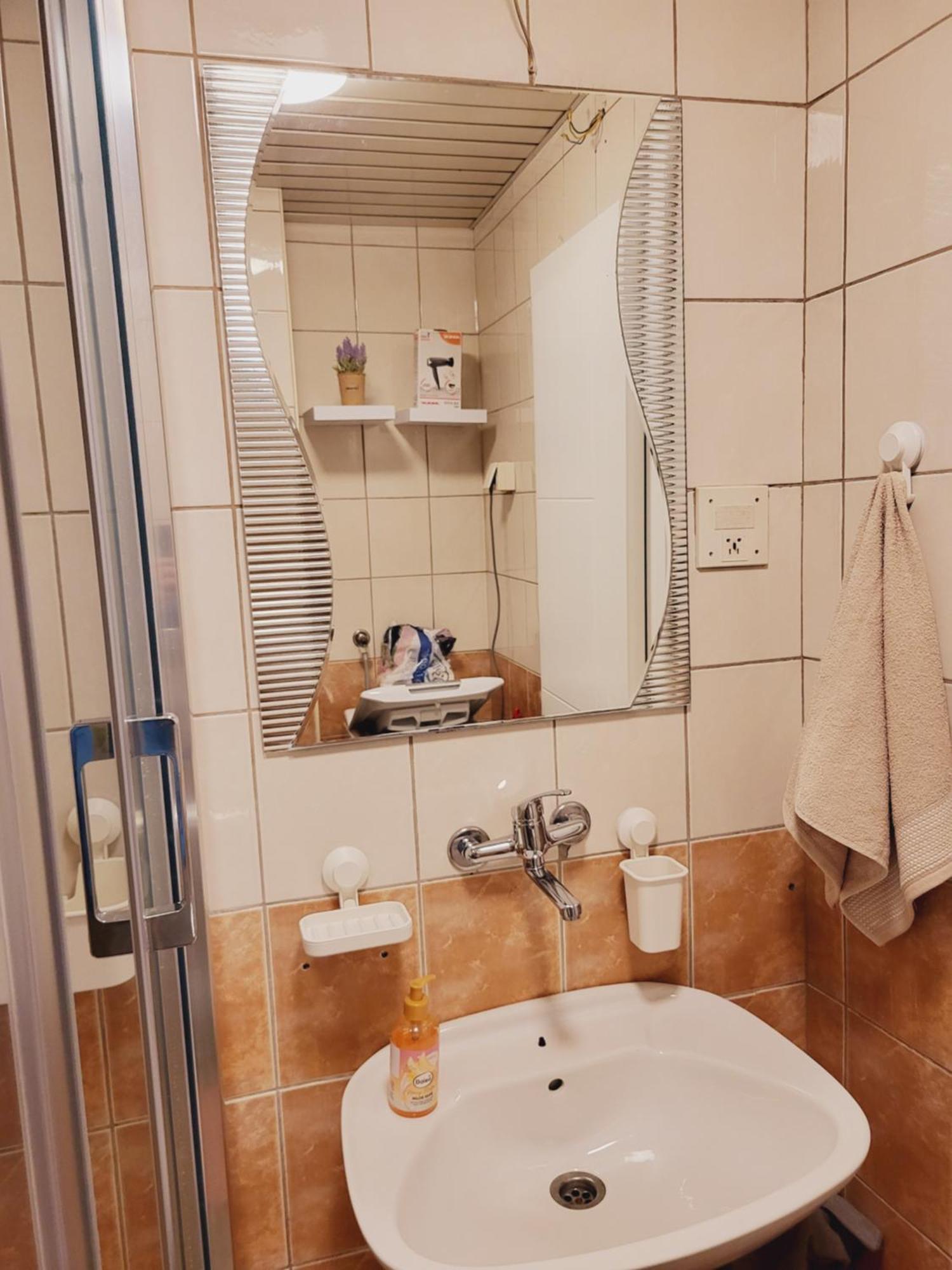 City Center White Apartment! スコピエ エクステリア 写真